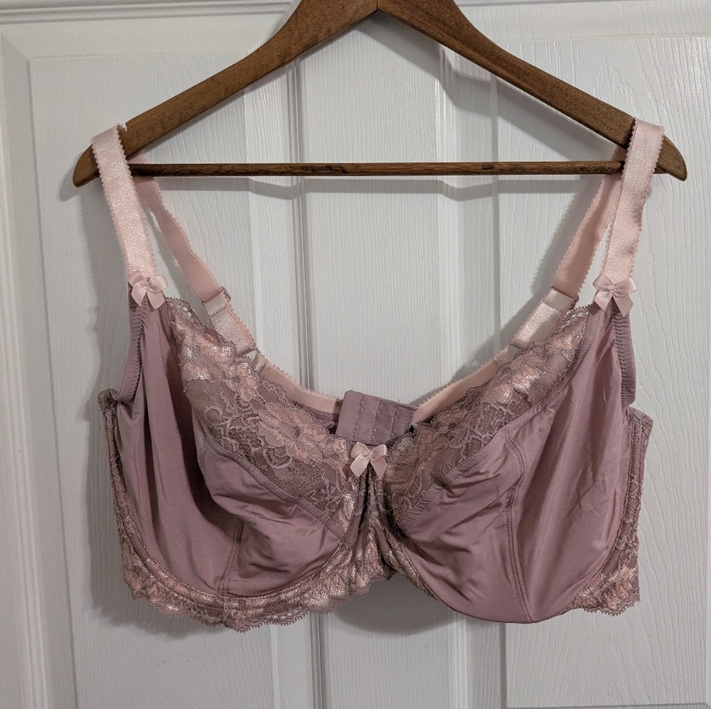 Adore Me Womens Bra Pink Size 42DDD Lace Underwire Wired